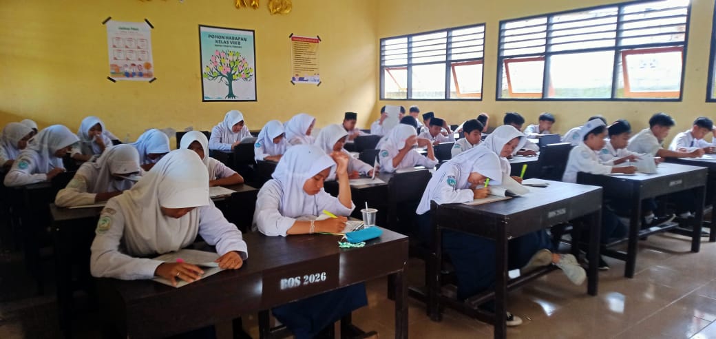 Pelaksanaan Sumatif Akhir Semester Ganjil Spentu Prateng Tahun Ajaran 2025-2026